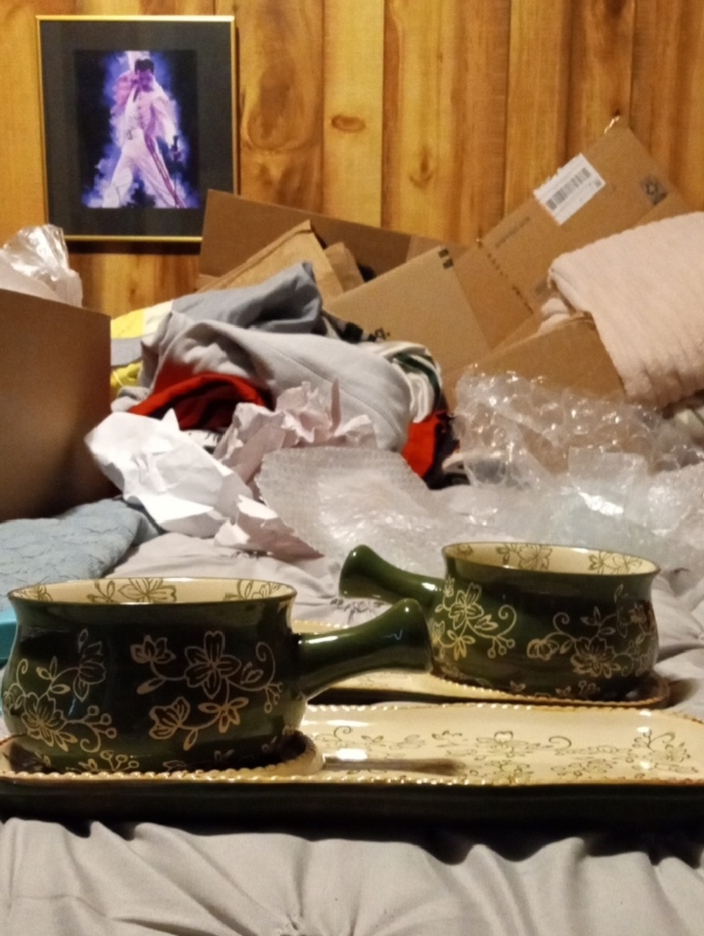 Temptations Green Floral Soup Bowls with Handles and Tray
